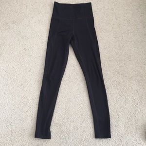 Girlfriend Collective leggings NOT lululemon